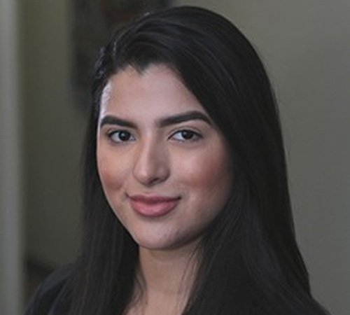 Stephanie, the patient care manager at Palmer Dental Group of Houston